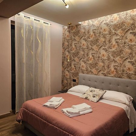 Napoli Central Capodichino B&B 外观 照片