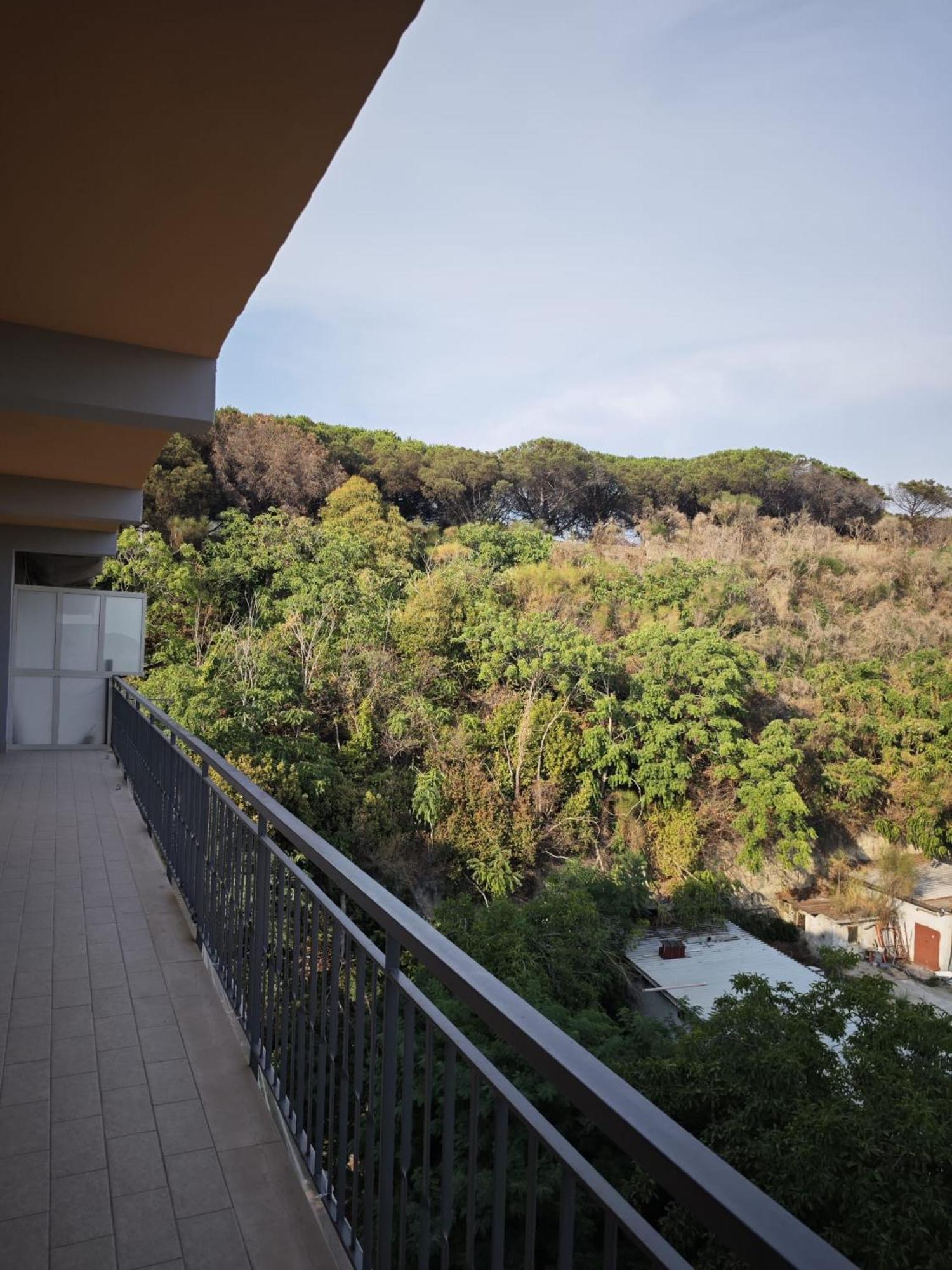 Napoli Central Capodichino B&B 外观 照片