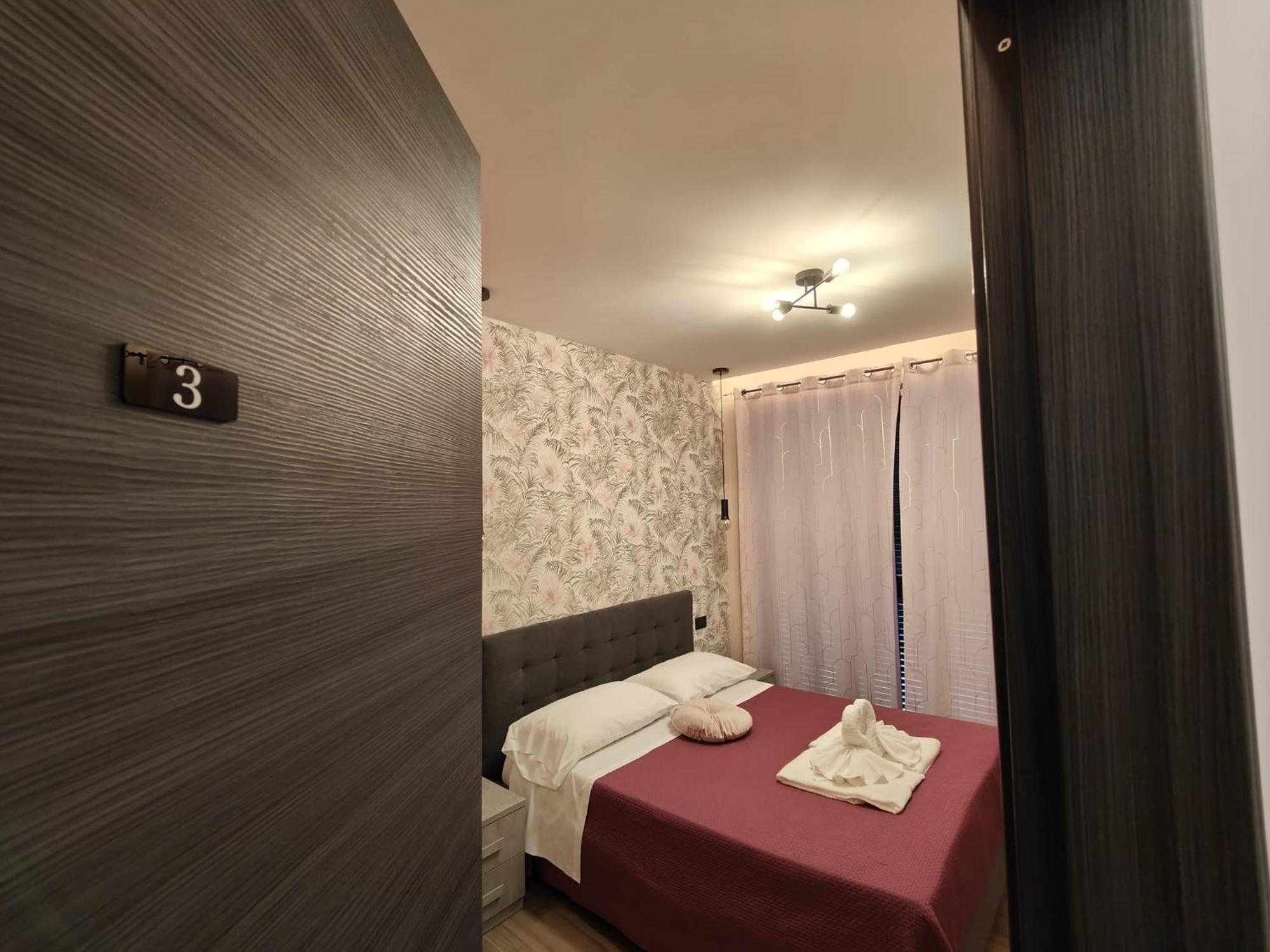 Napoli Central Capodichino B&B 外观 照片
