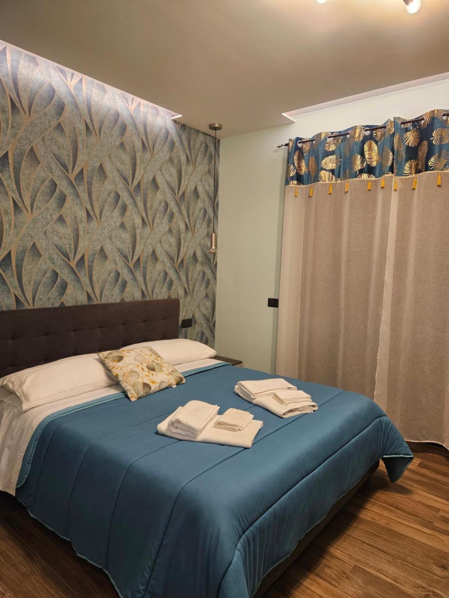 Napoli Central Capodichino B&B 外观 照片