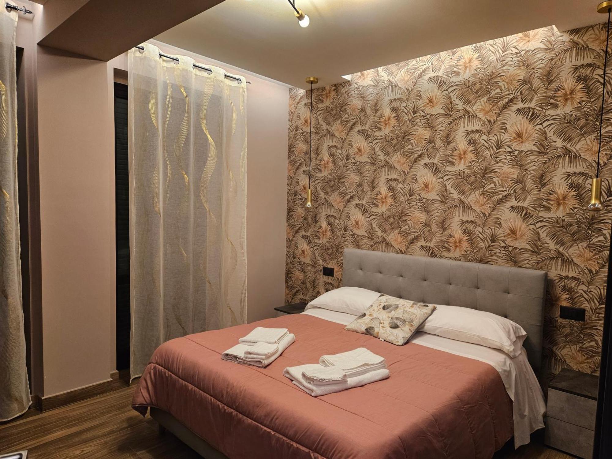 Napoli Central Capodichino B&B 外观 照片